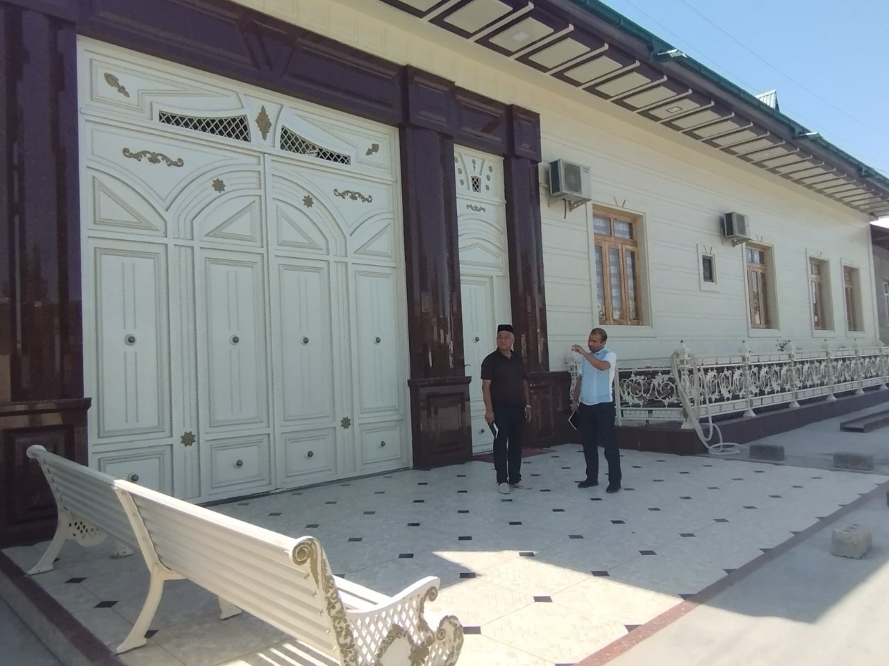 photo1692687427