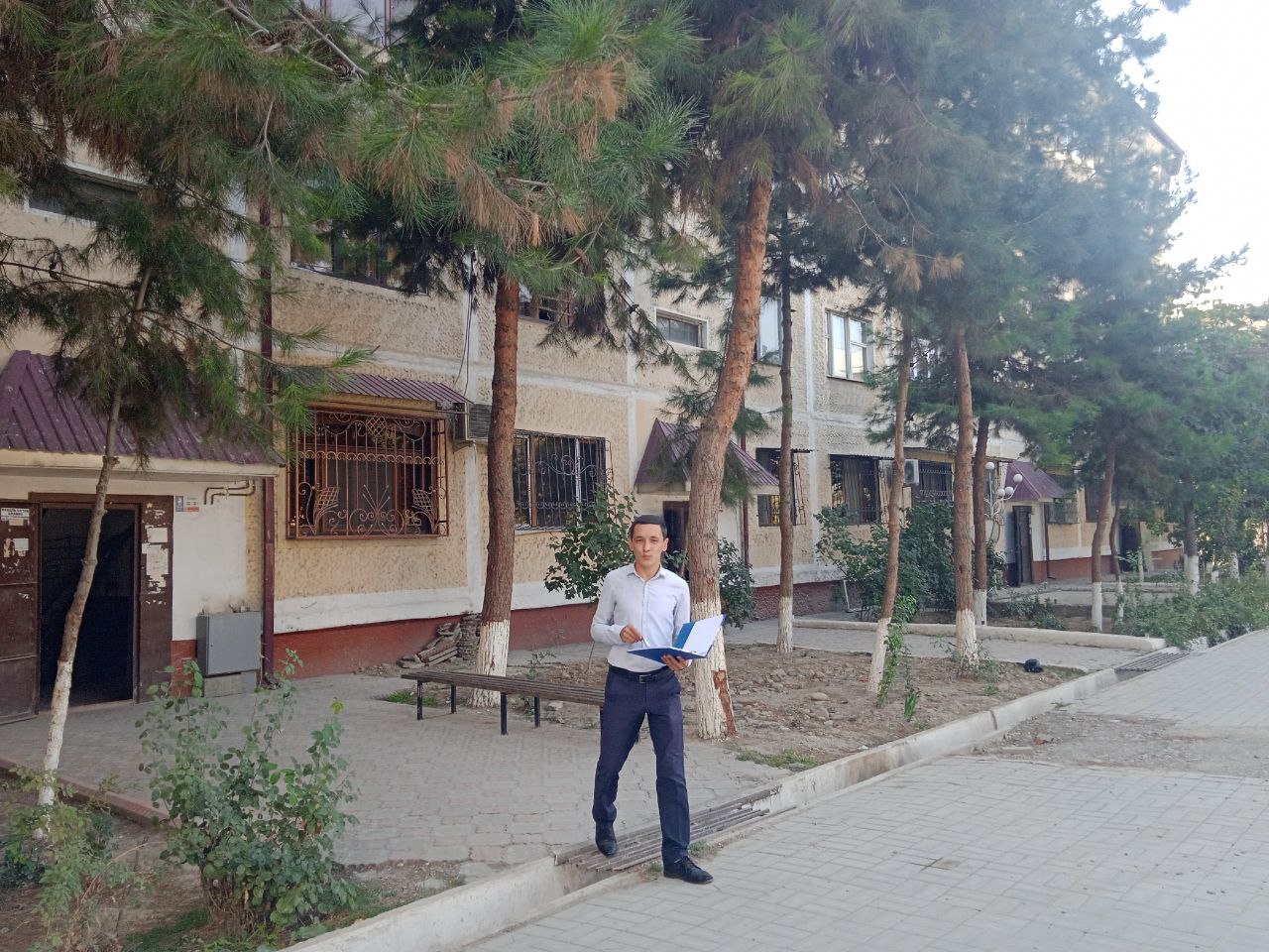 photo1695723737